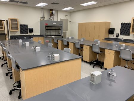 classroom lab furniture setup