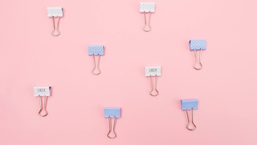 Cubicle Wall Clips in pink background